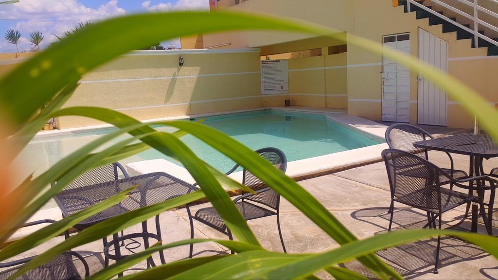 Hotel El Marques Merida Luaran gambar