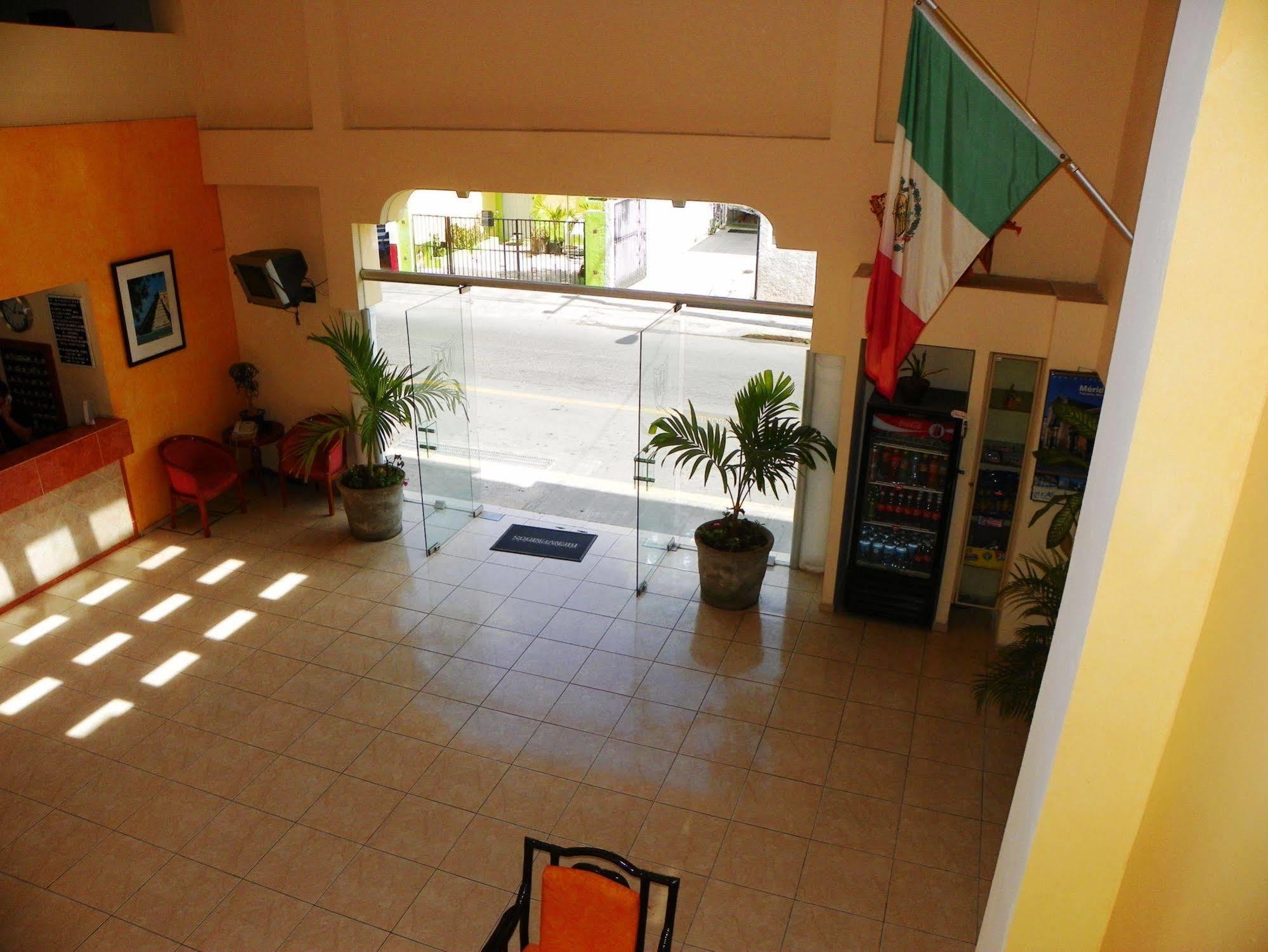 Hotel El Marques Merida Luaran gambar